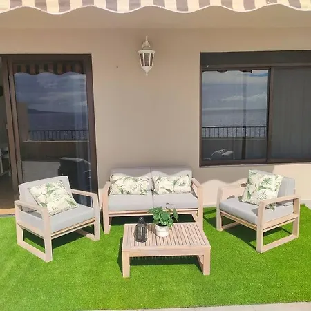 Ocean View With Terrace Apartament *