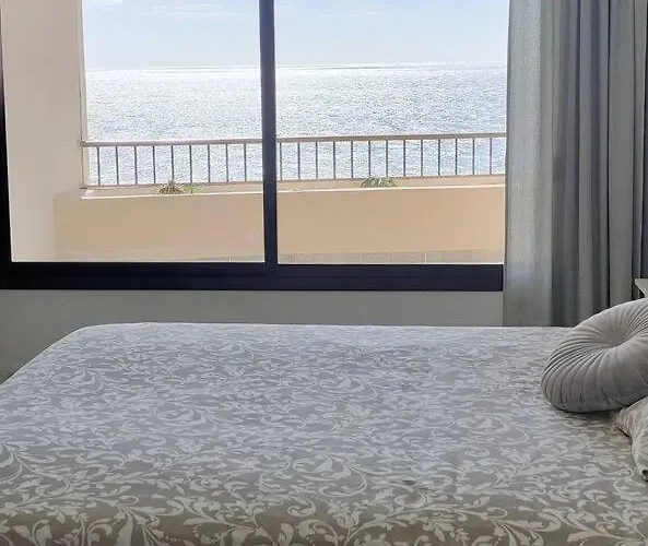 Ocean View With Terrace Lägenhet Radazul